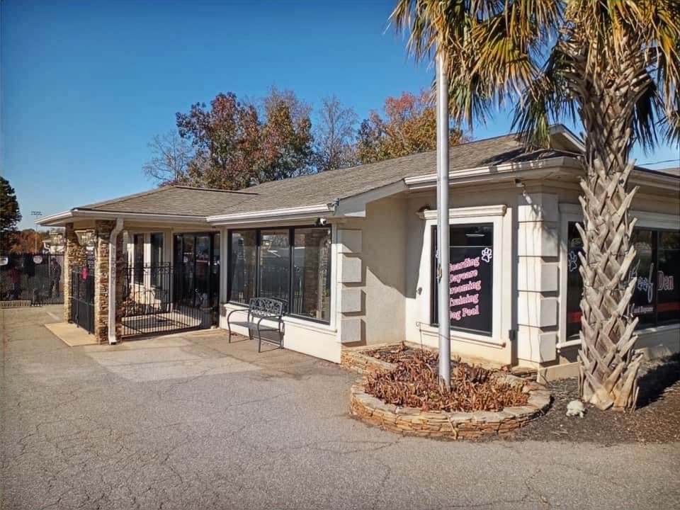 Storefront exterior of dog daycare facility