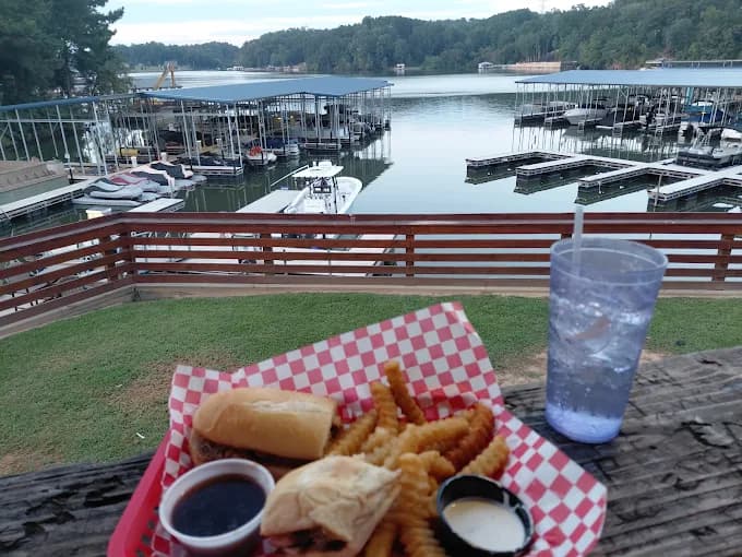 Waterside Bar and Grill